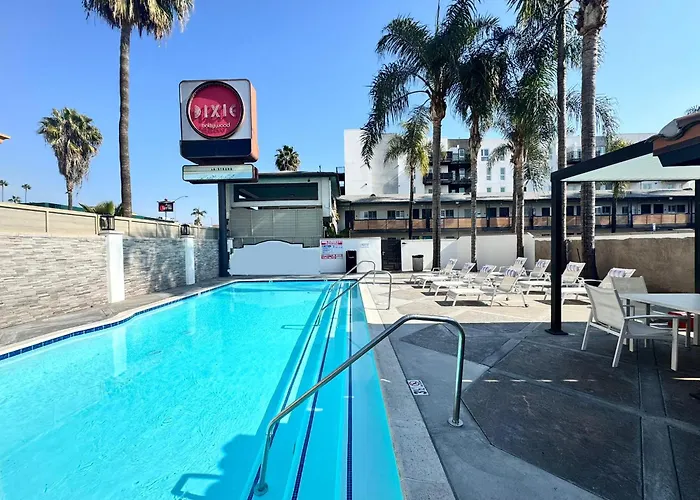 The Dixie Hollywood